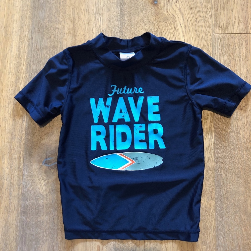 🦊 Carter's Wave Rider Surf Rash Guard